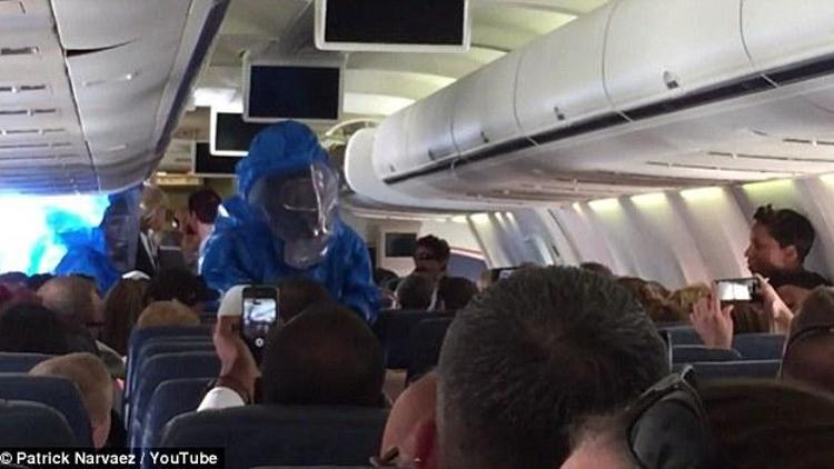 Uçakta Ebola şakası yüzünden alarm verildi