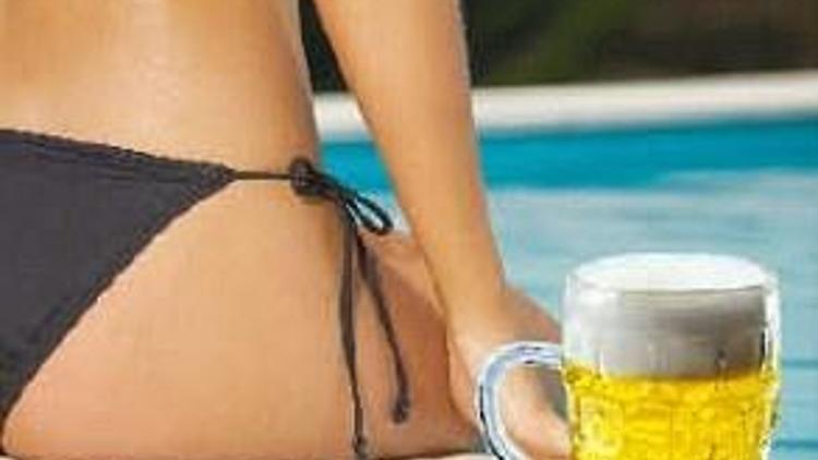 Bikinili kadın alkollü içki reklamında ‘istismar’a girer mi
