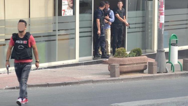 İstanbulda polise silahlı saldırı: 4 yaralı