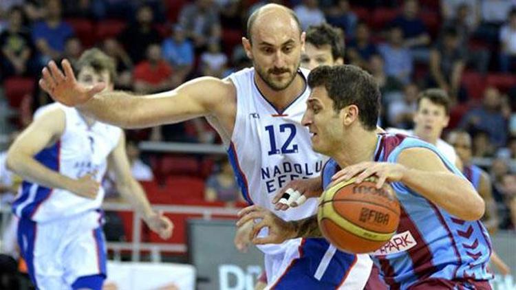 Anadolu Efes: 77 - Trabzon Medical Park: 59