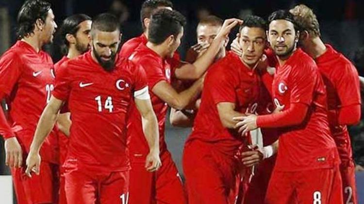 Türkiye-Hollanda maçının biletleri tükendi