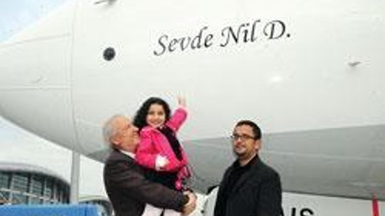 95 bin çocuk yolcu başvurdu uçağın adı ‘Sevde Nil’ oldu