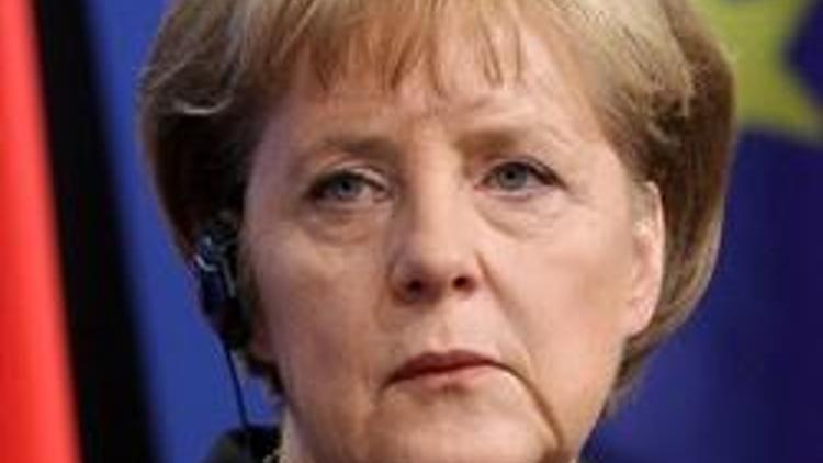 Merkel: Türkiyedeki müdahale görüntüleri korkunç