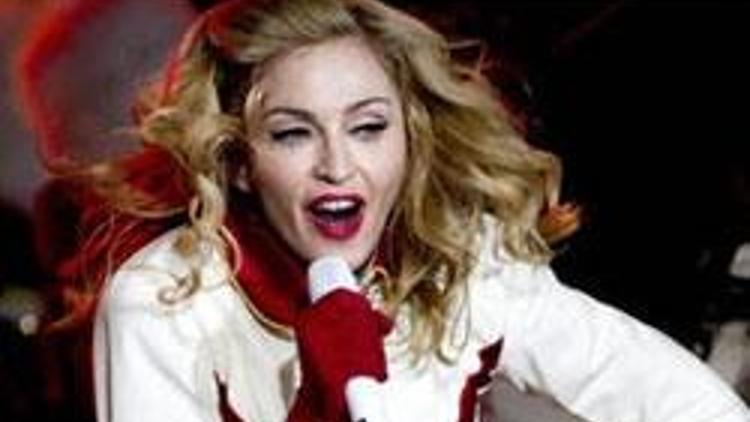 Madonna bunu da yaptı