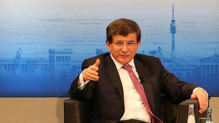 Davutoğlu: BMden Suriyede acil olarak öncü rol üslenmesini bekliyoruz