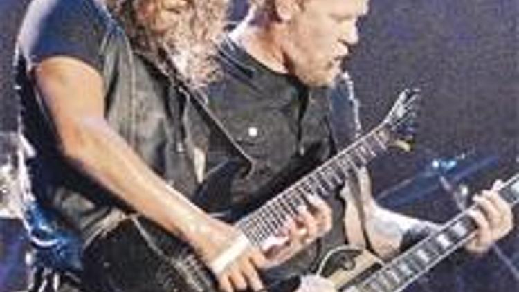 Metallica 3. randevuda 4’üncüsü için söz kesti