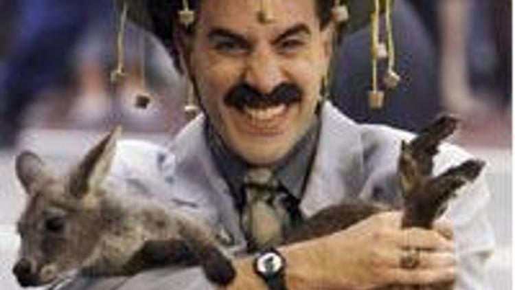 Borat New Yorkta dayak yedi
