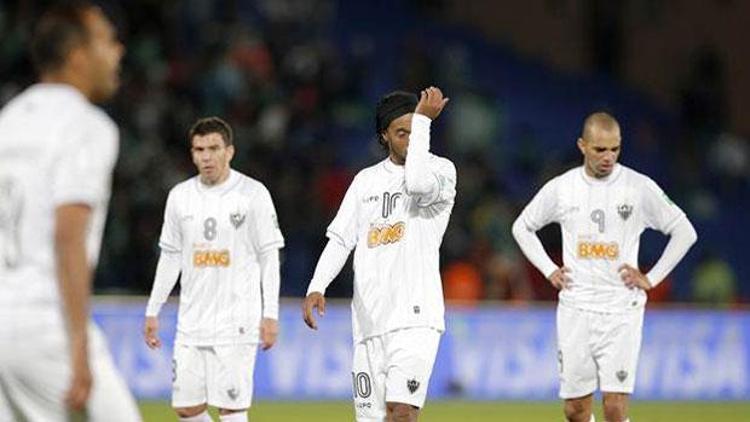 Ronaldinho tek başına yetmedi