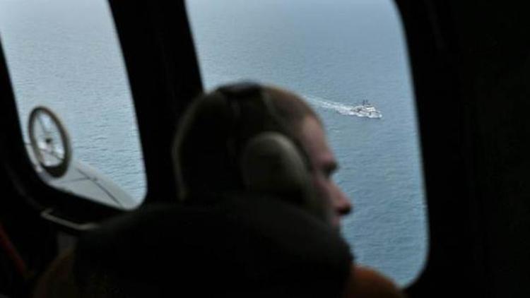 AirAsia uçağının kuyruğunun yeri tespit edildi