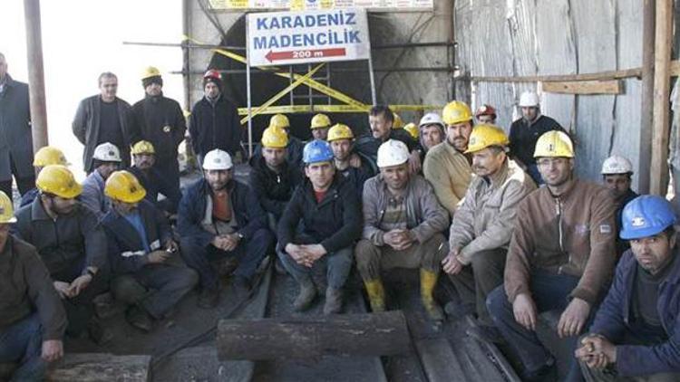Maden ocağı kapatıldı, 130 işçi açlık grevinde