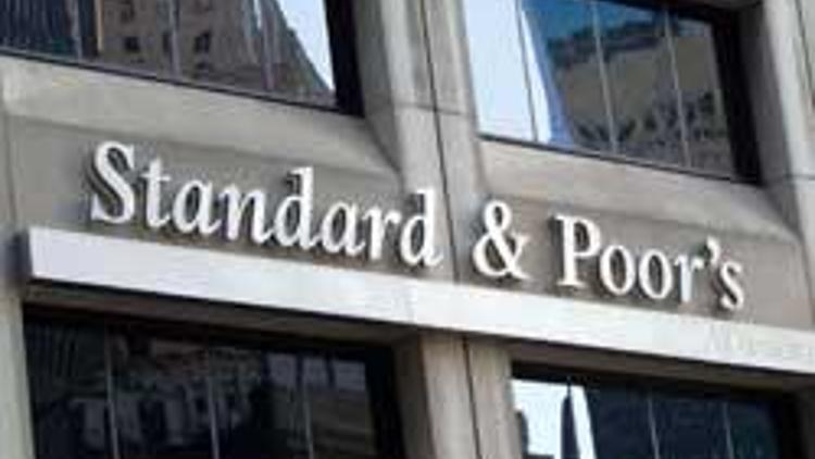 S&P, Fransanın kredi notunu düşürdü