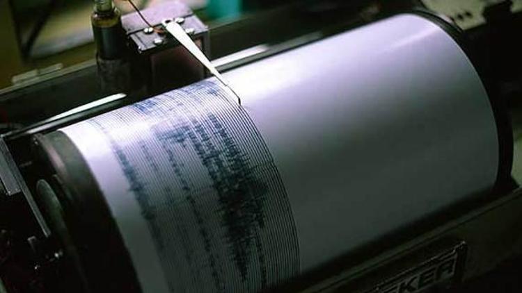 Antalyada 4 büyüklüğünde deprem