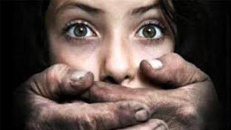 15 yaşındaki kıza iki kuzeni tecavüz etti