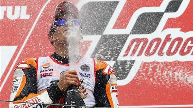 MotoGPde şampiyon Marquez