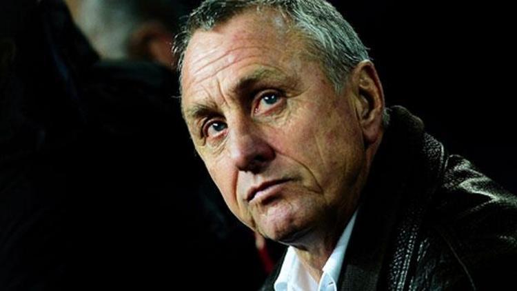 Johan Cruyffu ölü ilan ettiler