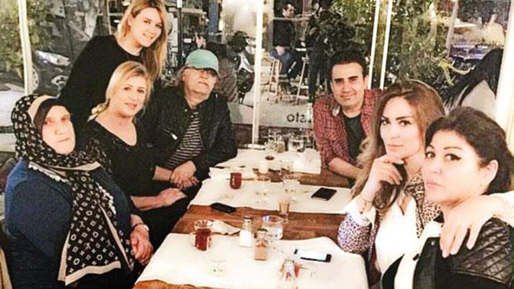 Emrah Erdoğan aile yemeği organize etti