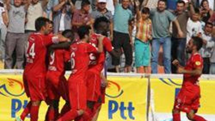 Balıkesirspor 3 puanla başladı