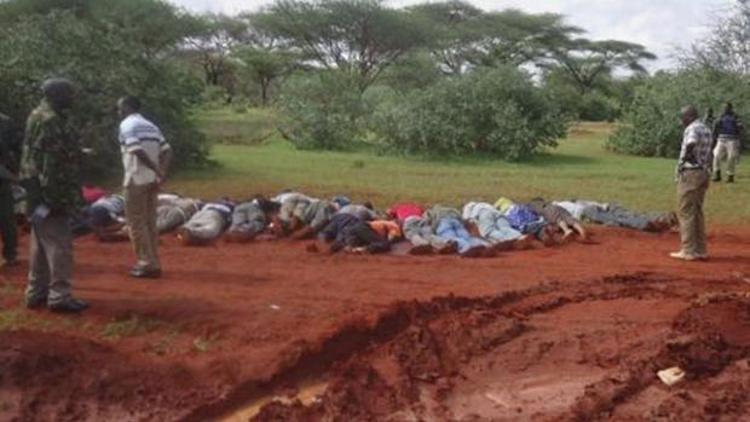 Kenyadaki otobüs katliamından ölü taklidi yaparak kurtuldu