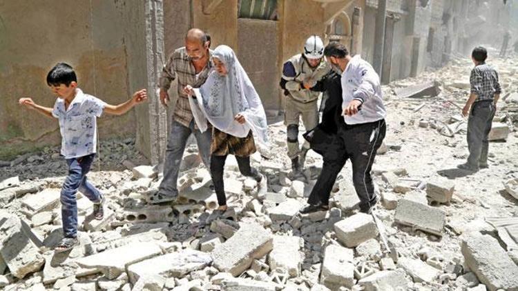 Koalisyon Halep’te sivilleri vurdu: 52 ölü