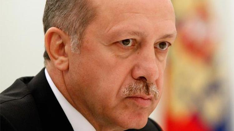 Erdoğana afişli hakarete 6 bin 80 lira ceza