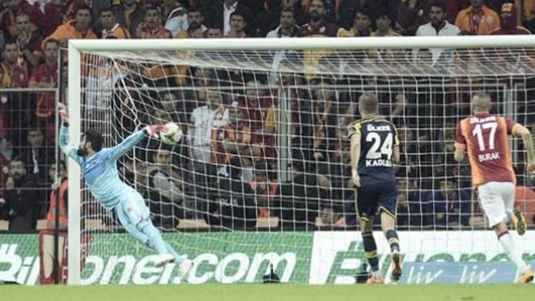Sneijder Fenerbahçe maçındaki golleri nasıl attığını anlattı
