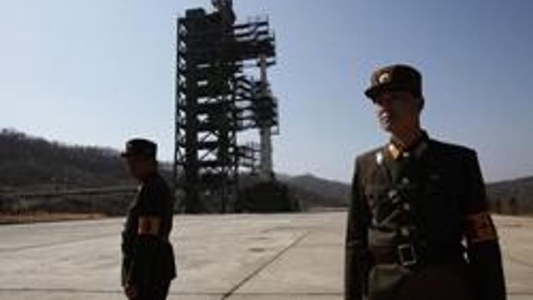 Kuzey Kore rokete yakıt yüklemeye başladı