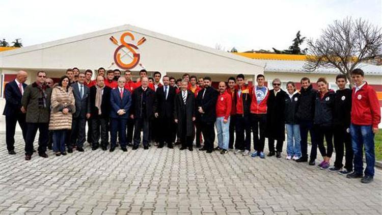 G.Saray Kürek Kamp Merkezi törenle açıldı