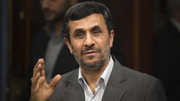 Ahmedinejaddan şok iddia: ABD Hz. Mehdinin peşinde