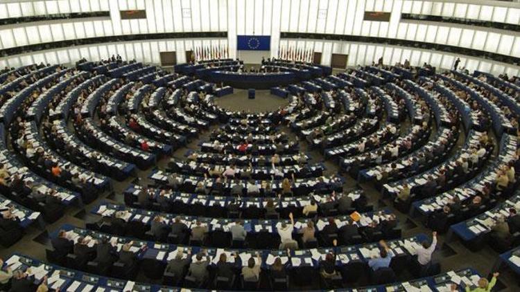 Avrupa Parlamentosu Türkiye raporunu kabul etti