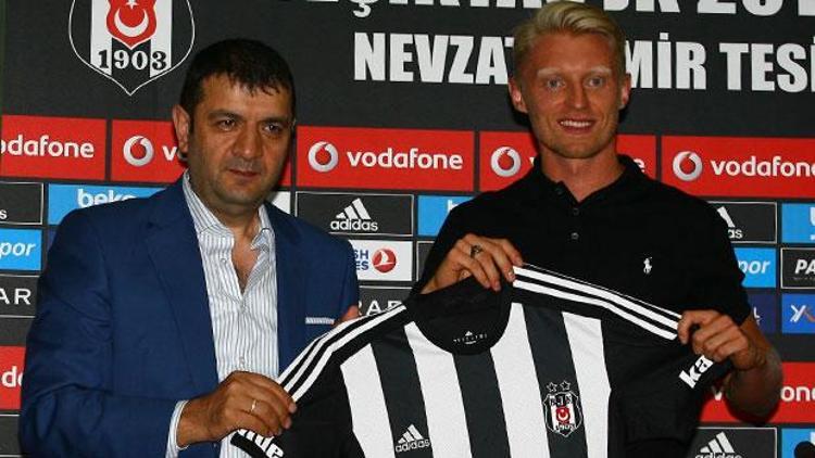 Beck, resmen Kartal