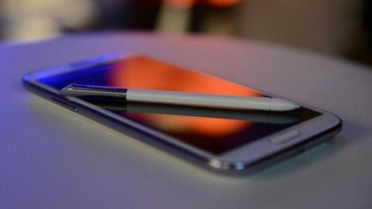 Samsung Galaxy Note 4te OIS kamera teknolojisi olacak