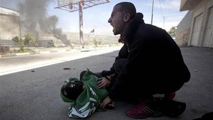 Filistinli gençlerin öldürülme anı