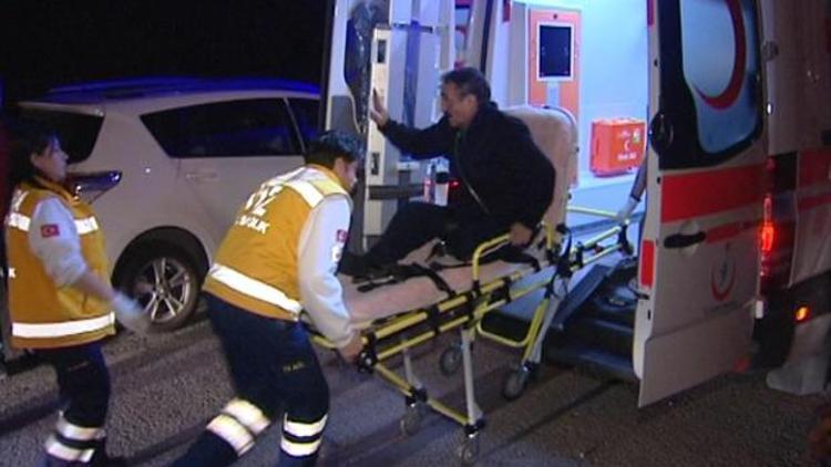 Organ nakli için hasta taşıyan ambulans kaza yaptı