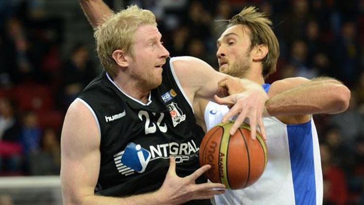 Beşiktaşa Anadolu Efes darbesi