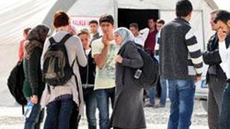 Suriyelilere sınavsız üniversite imkanı sevindirdi