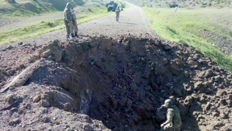 Diyarbakır’da karayoluna döşenmiş 150 kilo patlayıcı bulundu