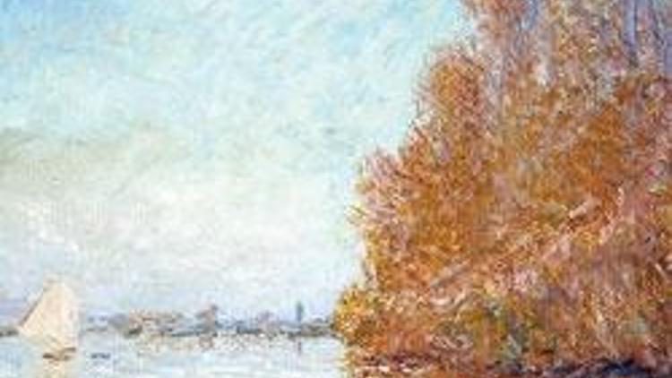 Monet’nin tablosuna yumruk attı
