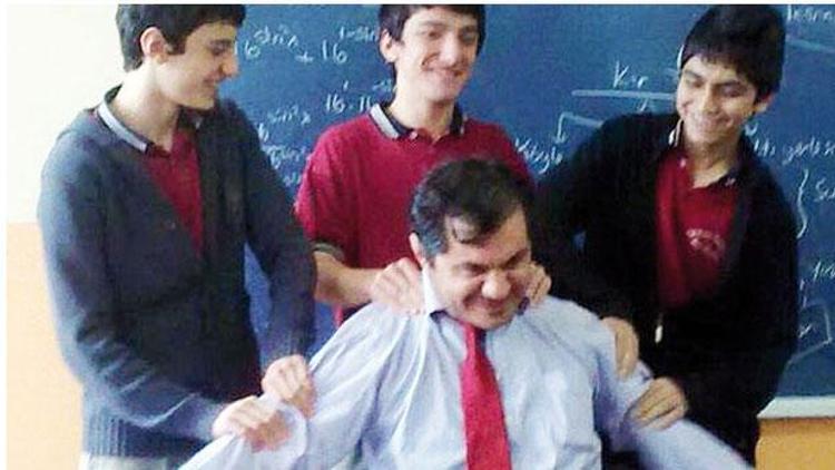 Öğretmenler, ölen meslektaşları Halil Serkan Öz için derslere girmedi