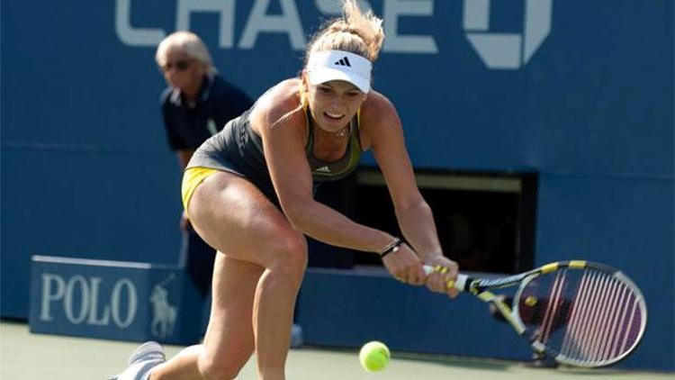 Açılışı Wozniacki yapıyor