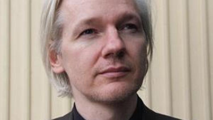 Julian Assange Galatasaraylı çıktı