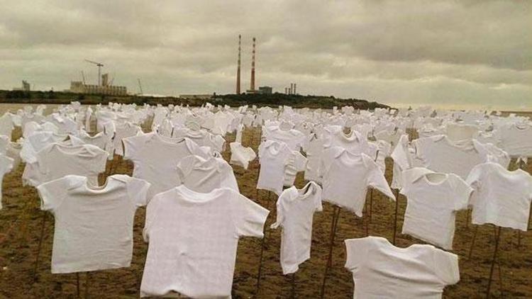 İrlandalı sanatçılar Gazzede ölen çocukları andı