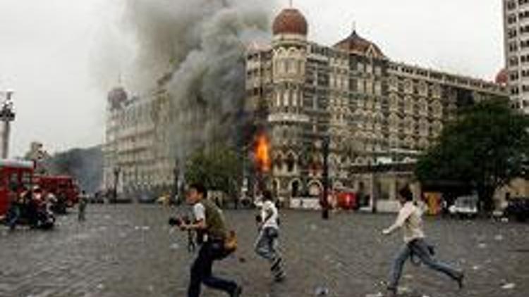 Mumbai saldırılarının sağ kalan tek faili idam edildi