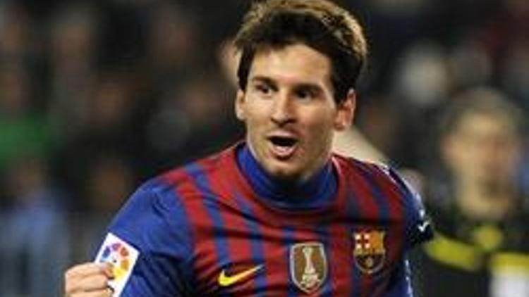 Altın ayakkabının sahibi Lionel Messi