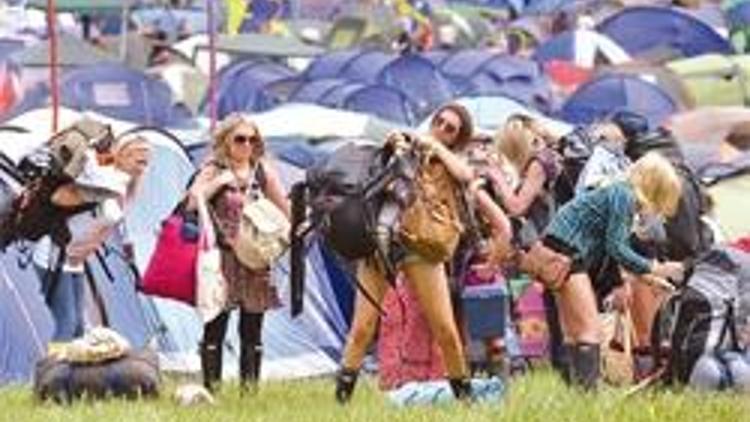 Glastonbury müzik maratonu başladı