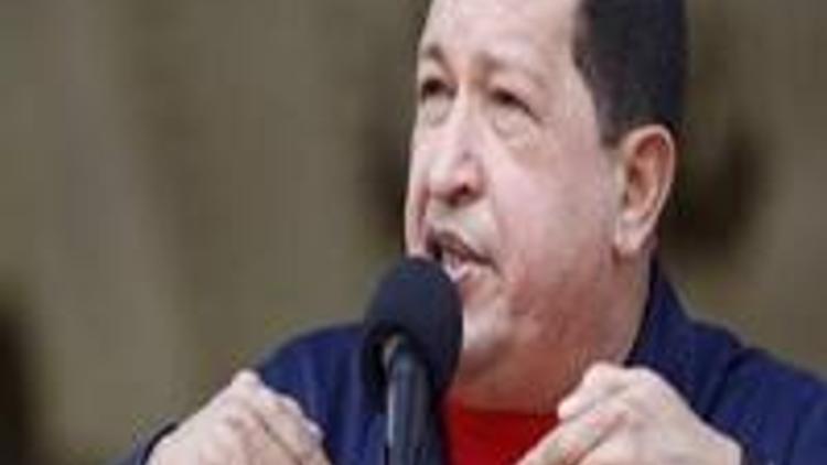 Chavez, Kolombiya ile diplomatik ilişkileri kesti