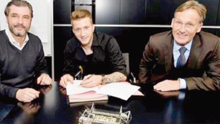 Reus imzaladı Dortmund rahatladı