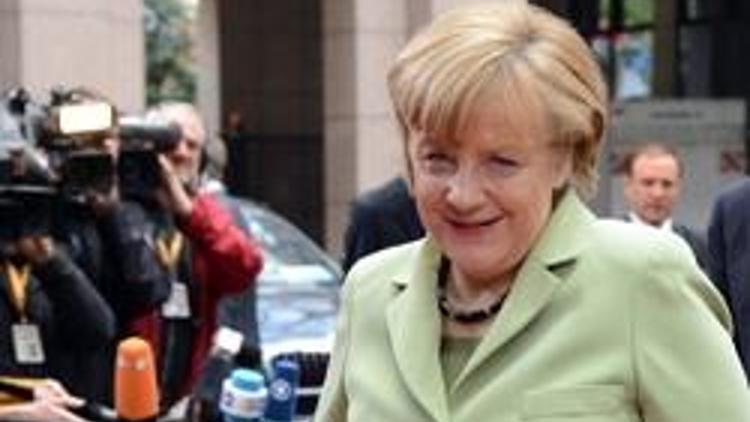 Merkel: Erdoğan uyumu asimilasyon sanıyor