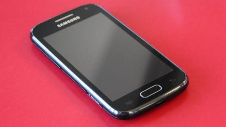 Samsungun telefonu fena patladı