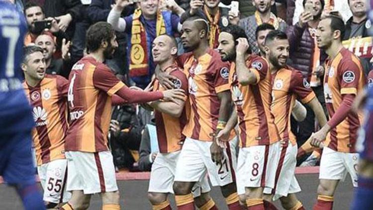 Galatasaray 4 - 2 Kardemir Karabükspor