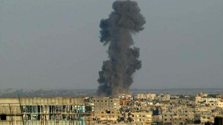 Ateşkes bitti Gazzeye saldırılar başladı